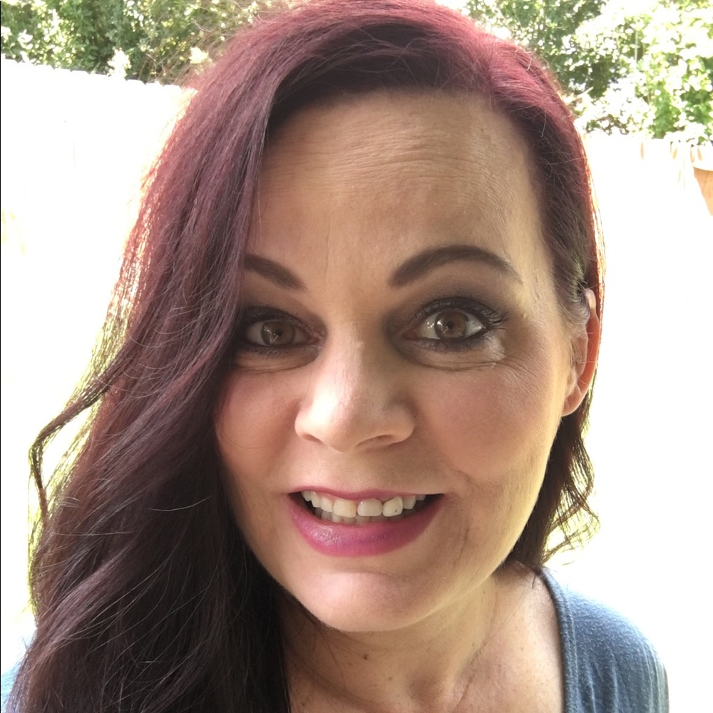 Meet your Posher, Kim